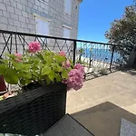 Nt Apartman Kaštela
